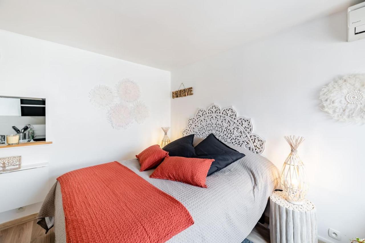 Studio Centre Ville Avec Parking Sanary-sur-Mer Eksteriør billede
