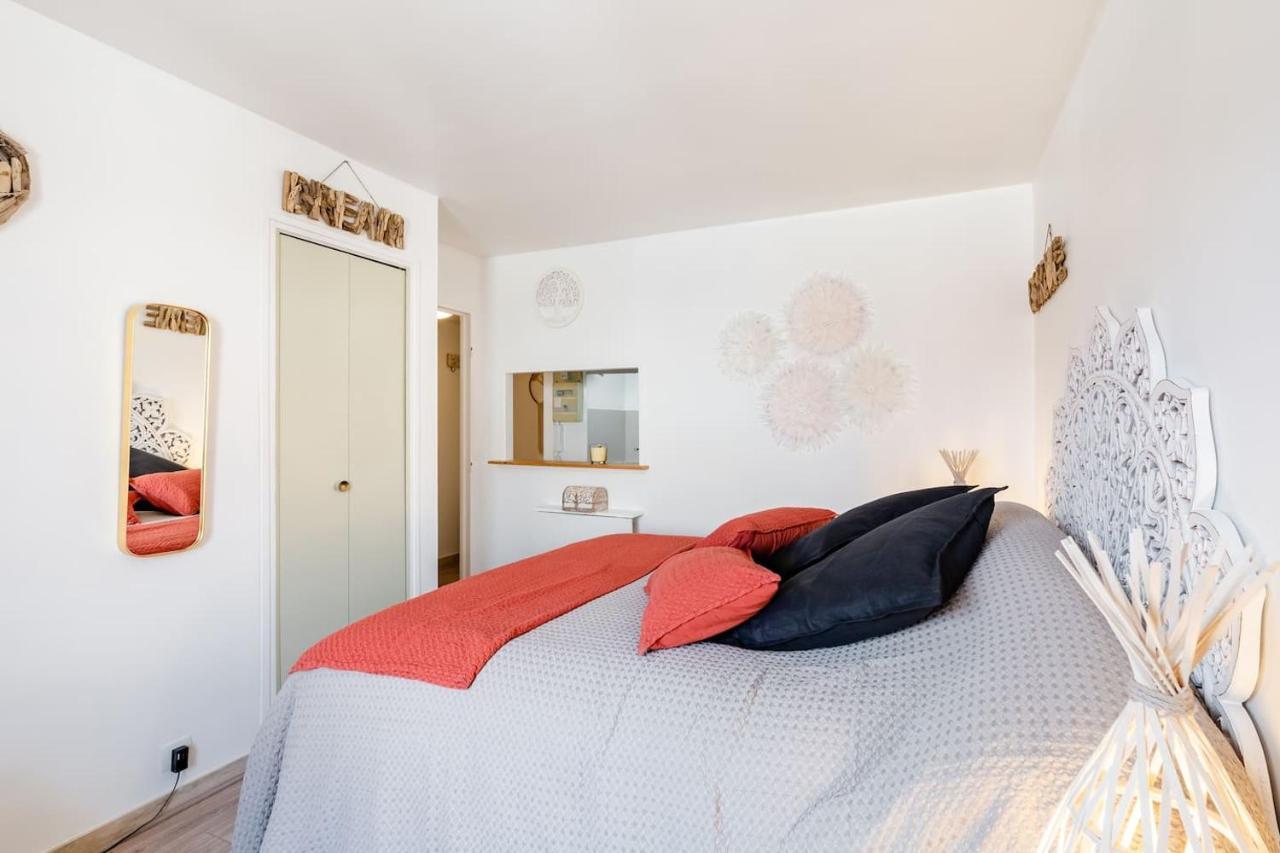 Studio Centre Ville Avec Parking Sanary-sur-Mer Eksteriør billede